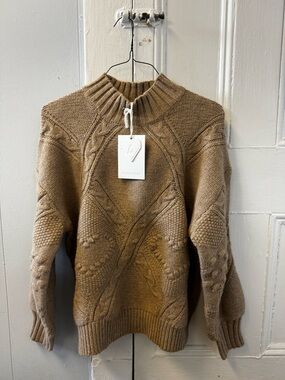 Chunky Cable Knit Sweater in Camel